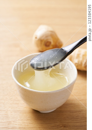 生姜入り葛湯 生姜入り葛湯 123384195