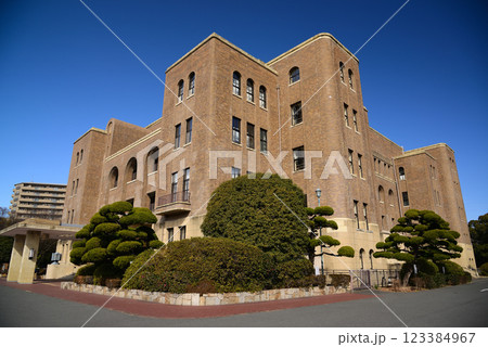 冬の名古屋・鶴舞公園 冬の名古屋・鶴舞公園 123384967