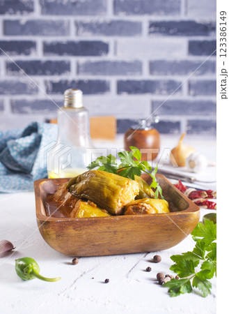 BAKED GARDEN STUFFED GREEN PEPPERS 123386149