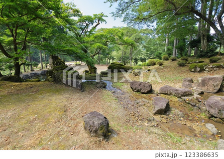 一乗谷朝倉氏遺跡 諏訪館跡庭園(上段) 一乗谷朝倉氏遺跡 諏訪館跡庭園(上段) 123386635
