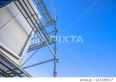 戸建て家屋の外壁修繕工事 外壁 外張り断熱リフォーム 戸建て家屋の外壁修繕工事 外壁 外張り断熱リフォーム 123389817