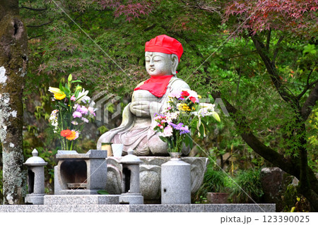 定光寺 お地蔵さん 定光寺 お地蔵さん 123390025