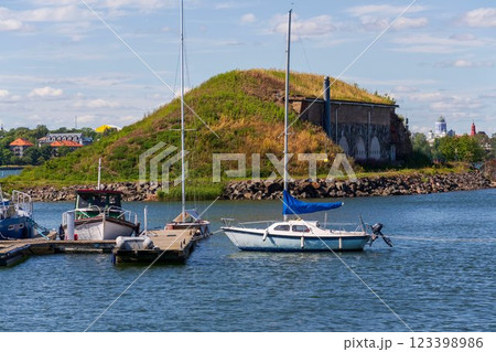 Building on islands of Suomenlinna sea fortress southest form Helsinki city center, Finland, sunny summer day, UNESCO World Heritage Site Building on islands of Suomenlinna sea fortress southest form Helsinki city center, Finland, sunny summer day, UNESCO World Heritage Site 123398986