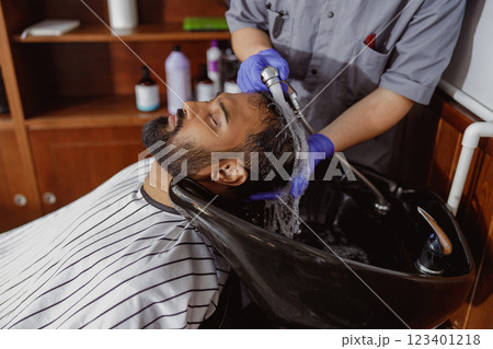 Indulging in an Amazing and Relaxing Hair Wash Experience at a Chic and Modern Salon Indulging in an Amazing and Relaxing Hair Wash Experience at a Chic and Modern Salon 123401218