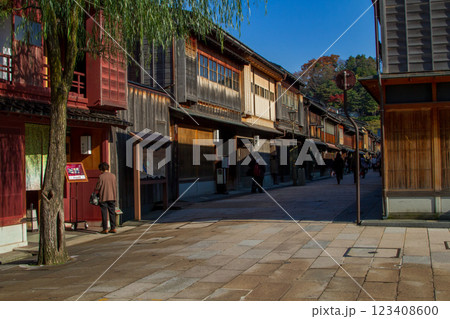 ひがし茶屋街(金沢市-石川県) 123408600