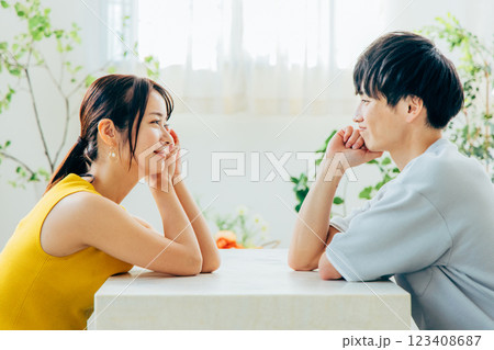 仲良しカップル 仲良しカップル 123408687