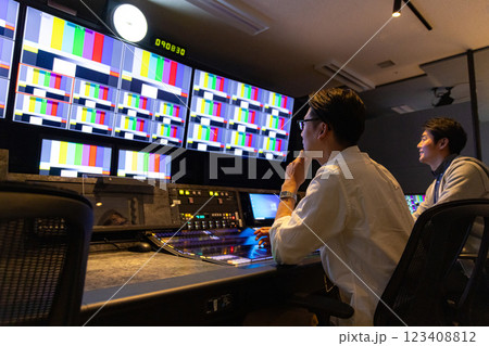 制作　テレビ　ディレクター 123408812