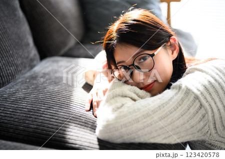 女性ポートレート 123420578