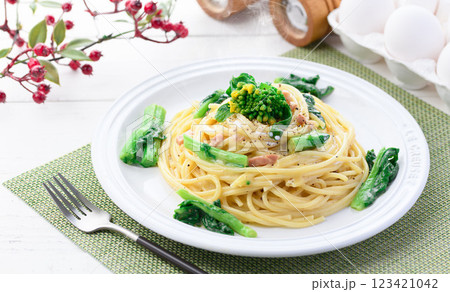 春の味覚 菜の花のクリームパスタ 春の味覚 菜の花のクリームパスタ 123421042