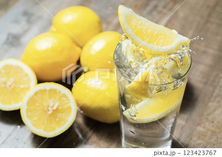 レモンサワー 123423767