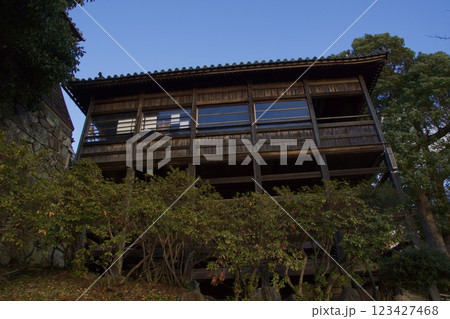 倉敷の風景　阿智神社　鶴形山 123427468