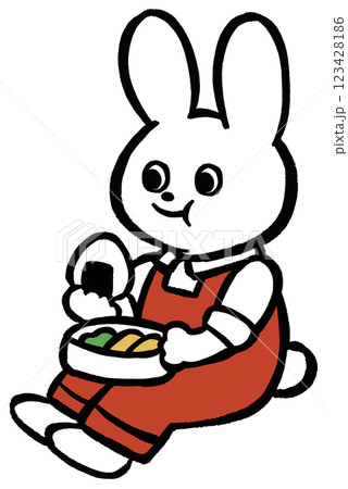 おにぎりを食べるうさぎのイラスト 123428186