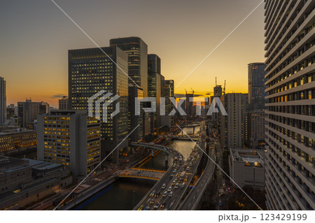 大阪 中之島のステキな夕景 大阪 中之島のステキな夕景 123429199