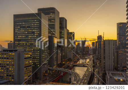 大阪 中之島のステキな夕景 大阪 中之島のステキな夕景 123429201