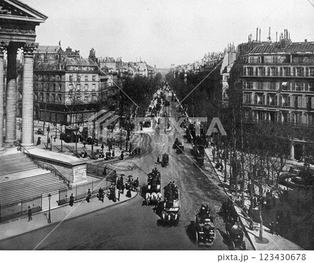 1900年　パリ万博　キャピュシーヌ通り 123430678