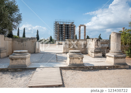 Remains of Olympieion ancient Temple of Olympian Zeus in central Athens Greece 123430722