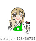 図書館の司書の女性 123430735