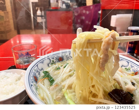 野菜たっぷりの塩タンメン　塩タンメンのセット 123435525