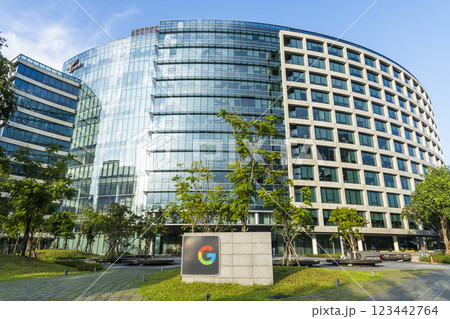 Google office in the Far Eastern Telecom Park (Tpark) in New Taipei City, Taiwan, is Google's largest hardware research and development base outside the U.S. 123442764
