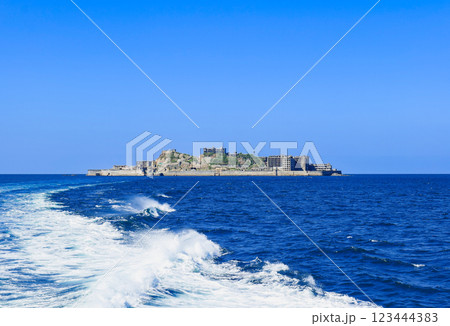 長崎　軍艦島 123444383