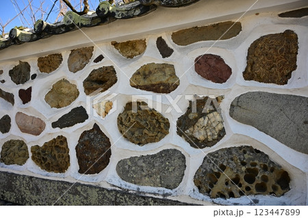 五色塀（草場小路・長崎県大村市） 123447899