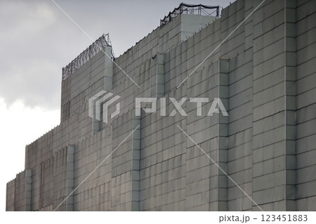 解体建物の防音パネル　イメージ 123451883