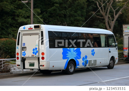 マイクロバス(福祉車両) イメージ マイクロバス(福祉車両) イメージ 123453531