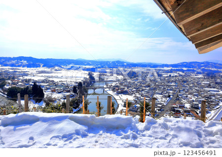 楯山公園 展望台の大江町冬風景を俯瞰 楯山公園 展望台の大江町冬風景を俯瞰 123456491