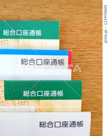 銀行預金通帳 123456685