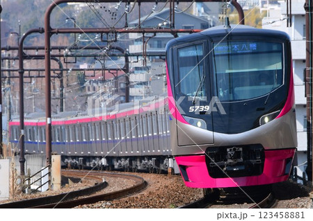 京王5000系 5739F 京王5000系 5739F 123458881