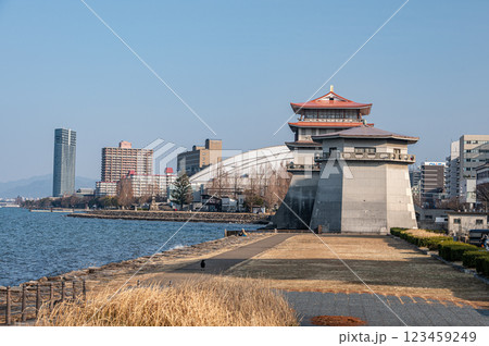 琵琶湖岸なぎさ公園　滋賀県立琵琶湖文化館　大津市 123459249