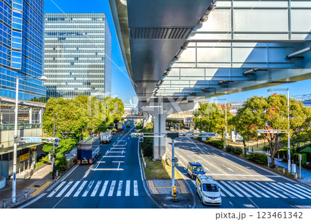 東京都江東区の都市風景　東京ビッグサイト駅 123461342