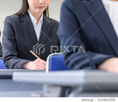 ビジネス系の試験 ビジネス系の試験 123462208