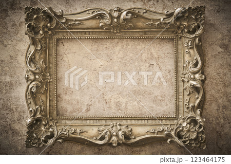 アンティークな額縁 123464175