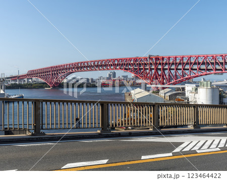なみはや大橋から見る港大橋 なみはや大橋から見る港大橋 123464422