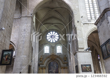 Saint Etienne cathedral, in Beauvais, France Saint Etienne cathedral, in Beauvais, France 123466592