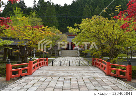 高野山 奥之院 平和橋 高野山 奥之院 平和橋 123466841