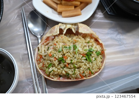 Korean food. King Crab fried rice 123467554