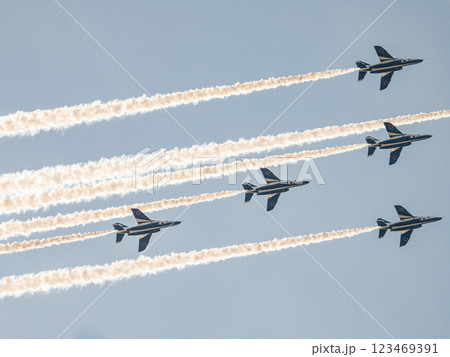 航空自衛隊 ブルーインパルス訓練飛行 航空自衛隊 ブルーインパルス訓練飛行 123469391
