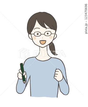 ペンを持った笑顔のメガネの女性のイラスト ペンを持った笑顔のメガネの女性のイラスト 123470696