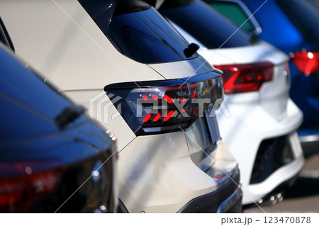 車のテールランプ（輸入車）　イメージ 123470878