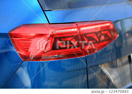 車のテールランプ（輸入車）　イメージ 123470883