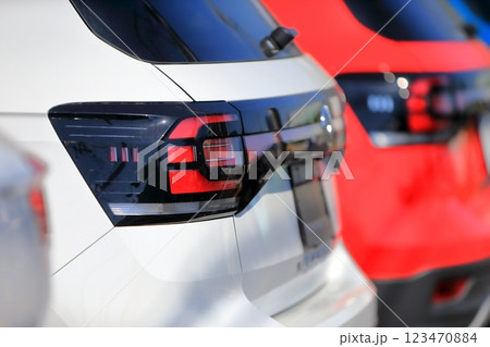 車のテールランプ(輸入車) イメージ 車のテールランプ(輸入車) イメージ 123470884
