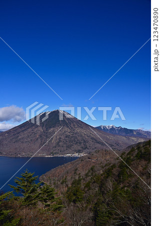 奥日光風景～男体山、中禅寺湖、帝釈山、女峰山～ 123470890