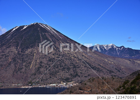 奥日光風景～男体山、中禅寺湖、帝釈山、女峰山～ 123470891