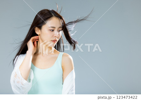 女性 ヘアイメージ 女性 ヘアイメージ 123473422