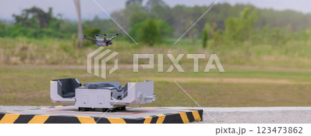 Automatic System Drone Quadcopter with digital camera  123473862
