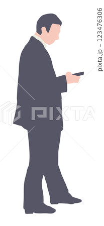 スマホを操作するビジネスマン 123476306