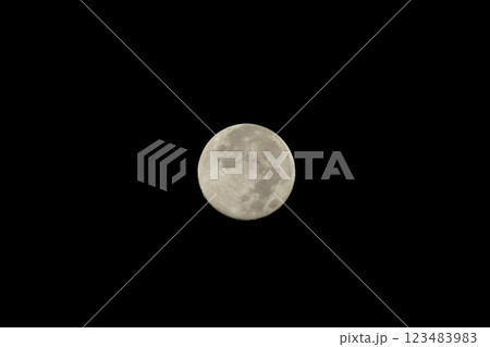 北杜市白州町、霜月の望 123483983