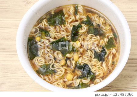 カップラーメン 123485360